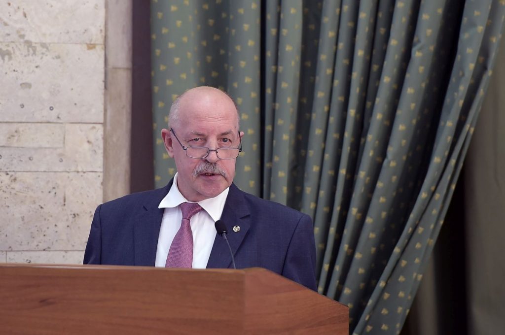 Александр Червоткин